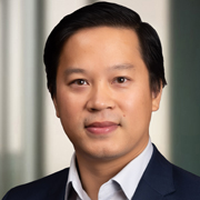 wei Wei Chen Headshot